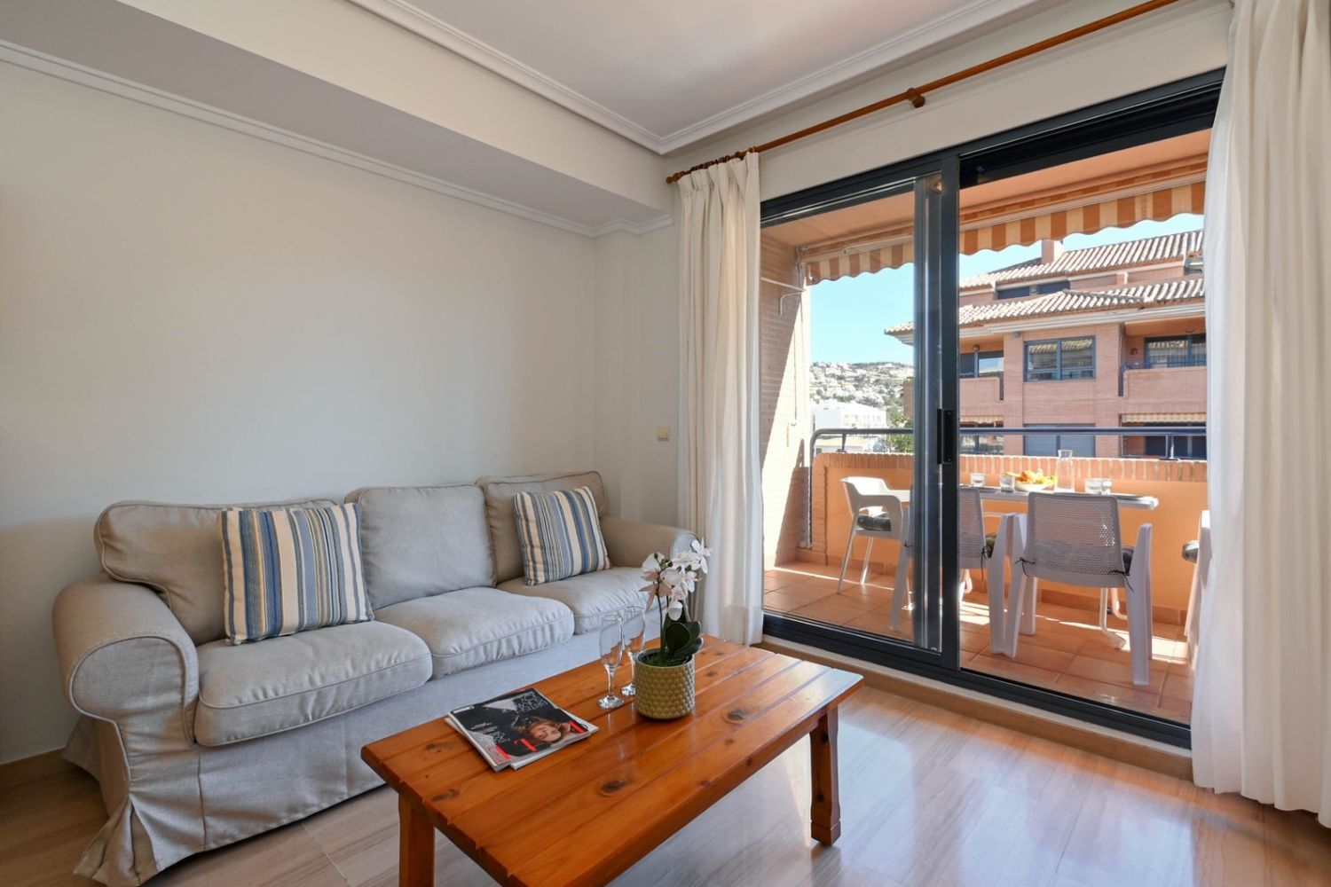 Appartement à vendre à Jávea, Jardines del Pueblo, intimité et confort