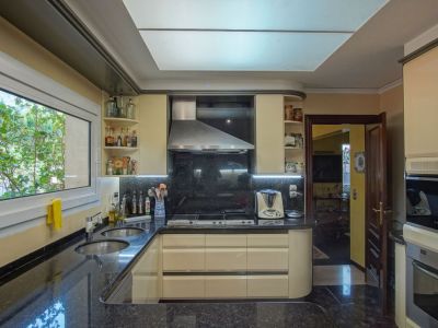 Villa de luxe à vendre à Dénia avec piscine privée et vue Montgó
