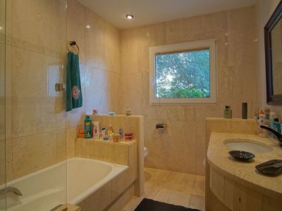 Villa de luxe à vendre à Dénia avec piscine privée et vue Montgó