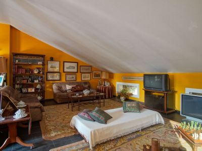 Villa de luxe à vendre à Dénia avec piscine privée et vue Montgó