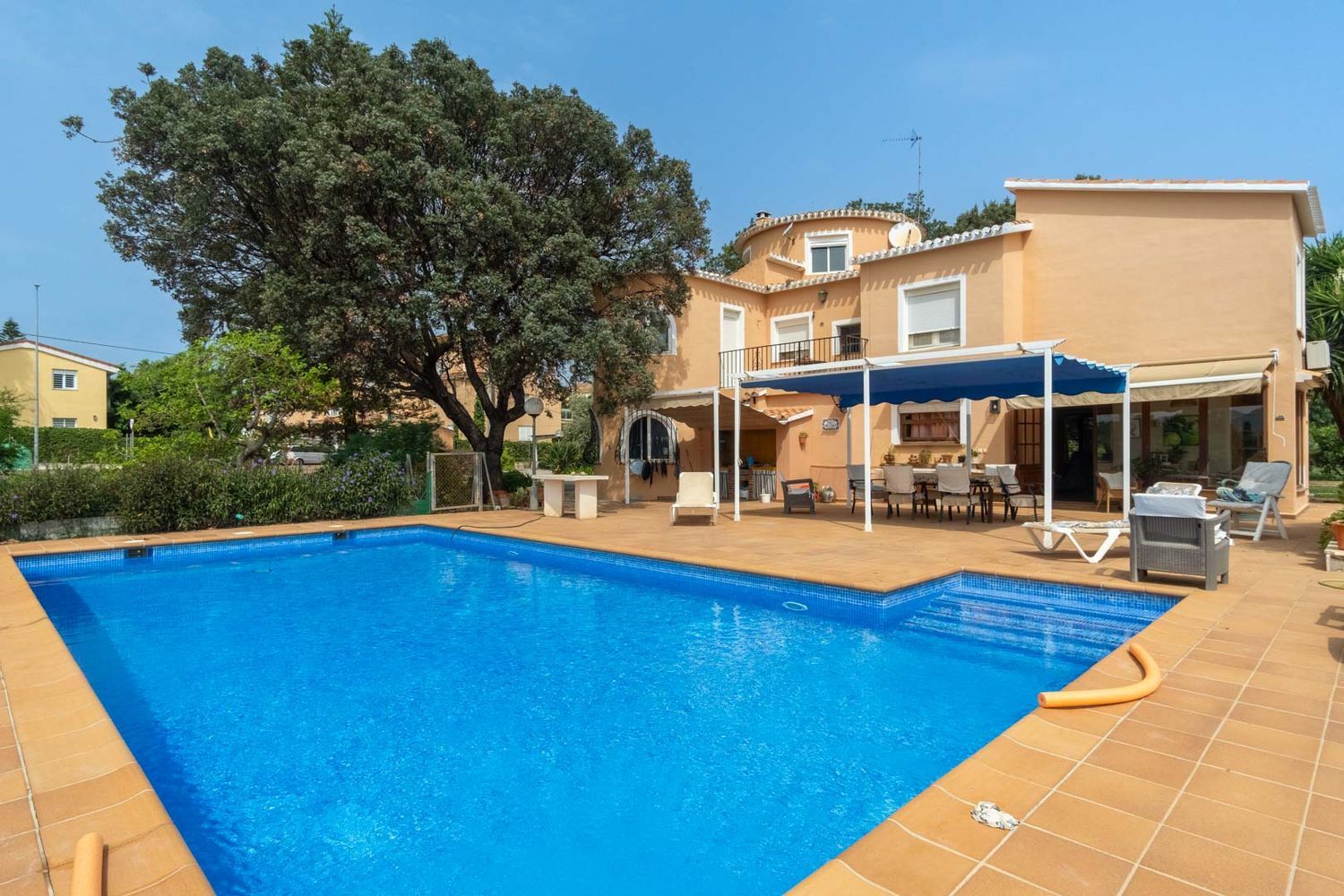 Chalet de 5 chambres à vendre à Las Marinas, Dénia, à 550m de la plage