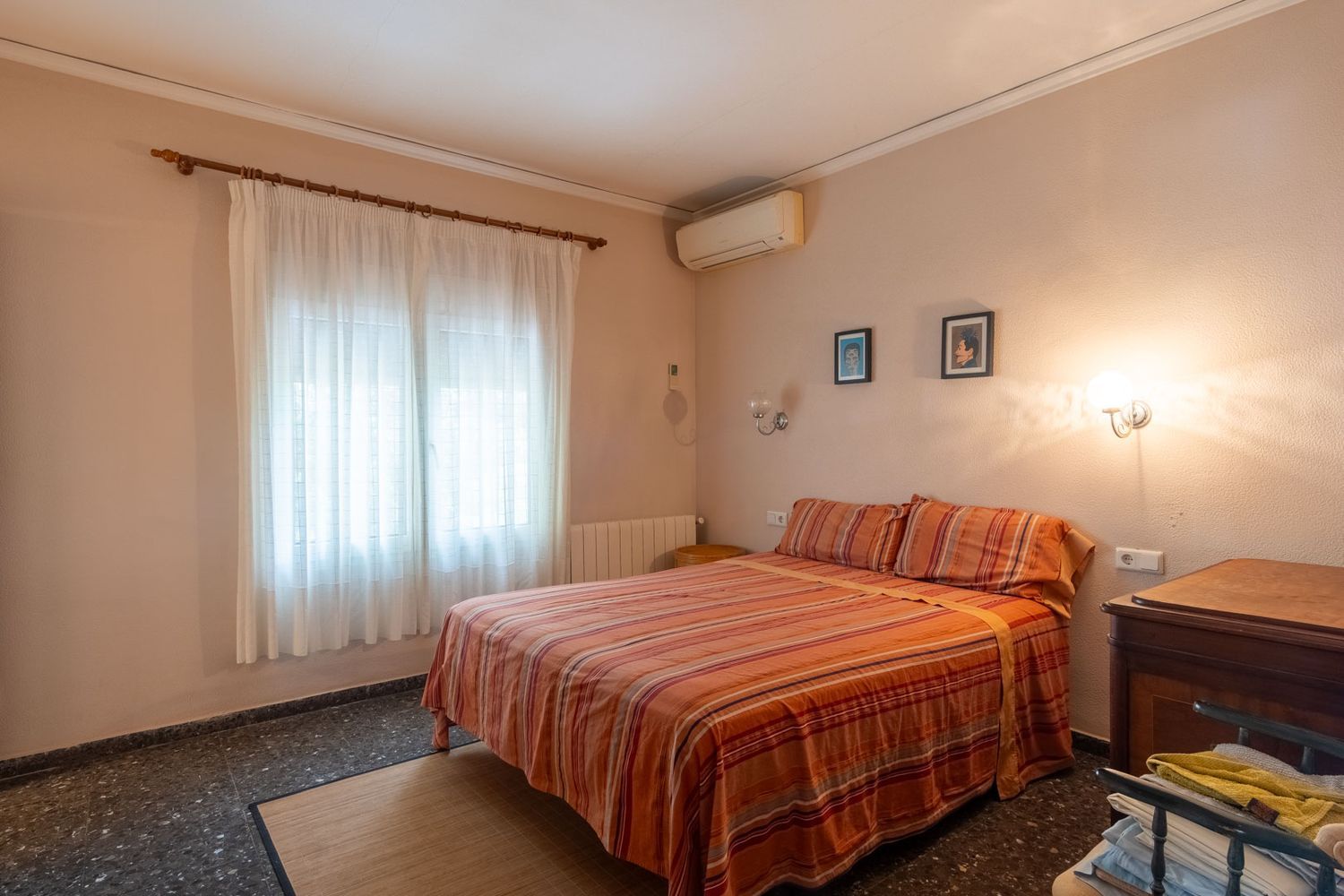 Chalet de 5 chambres à vendre à Las Marinas, Dénia, à 550m de la plage
