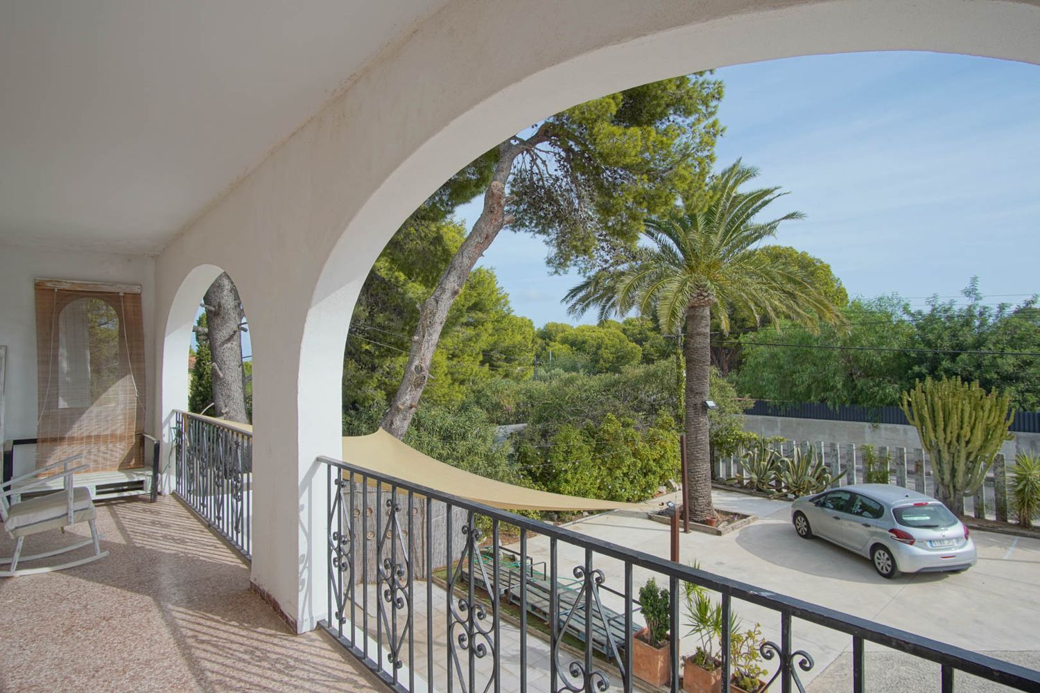 Villa indépendante à vendre à Las Rotas, Dénia, avec restaurant et vue mer