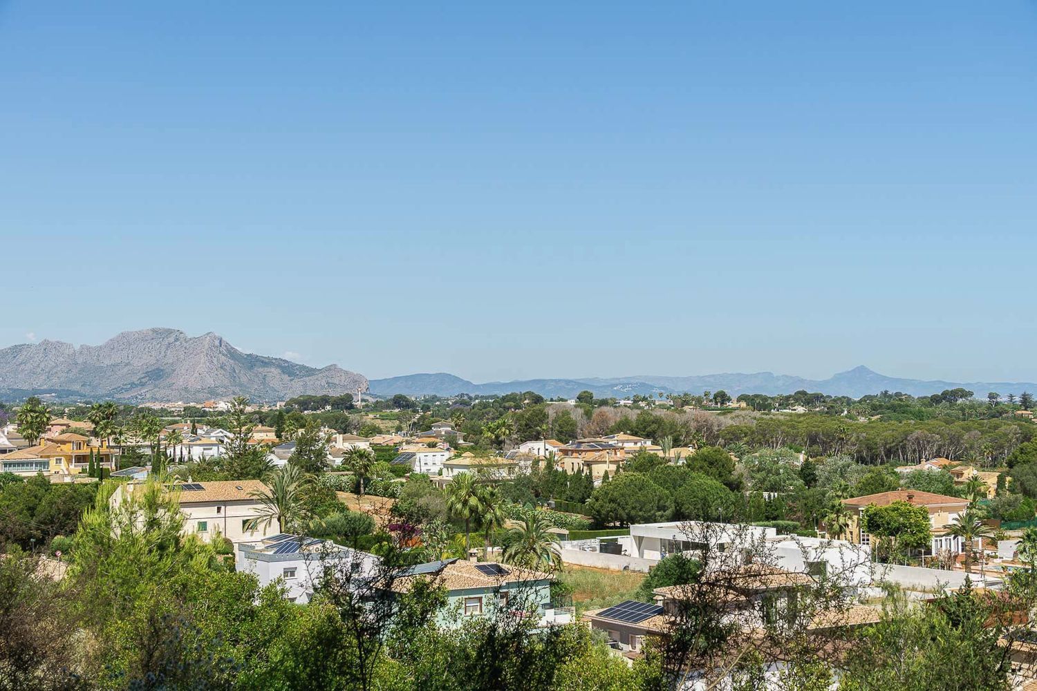 Villa indépendante à vendre à Las Rotas, Dénia, avec restaurant et vue mer
