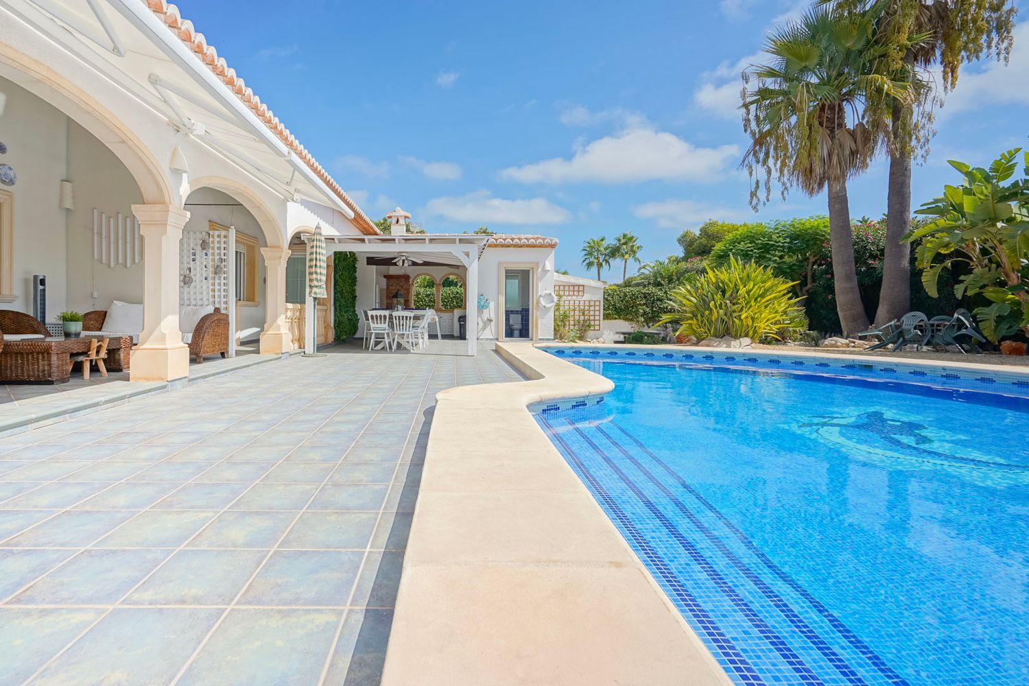 Villa traditionnelle à vendre à Jávea, Costa Nova, avec piscine et proche des criques