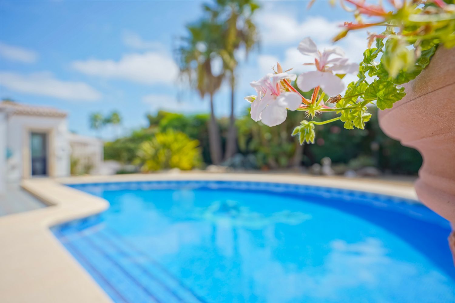 Villa traditionnelle à vendre à Jávea, Costa Nova, avec piscine et proche des criques