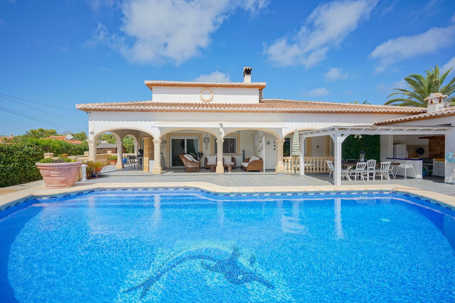 Villa traditionnelle à vendre à Jávea, Costa Nova, avec piscine et proche des criques