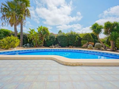 Villa traditionnelle à vendre à Jávea, Costa Nova, avec piscine et proche des criques