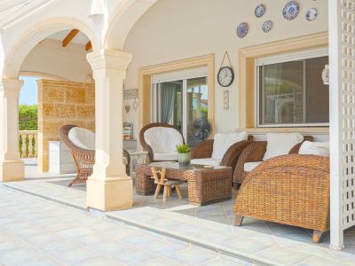 Villa traditionnelle à vendre à Jávea, Costa Nova, avec piscine et proche des criques