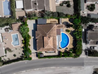 Villa traditionnelle à vendre à Jávea, Costa Nova, avec piscine et proche des criques