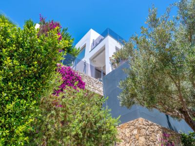Villa d'exception avec vue panoramique sur la mer