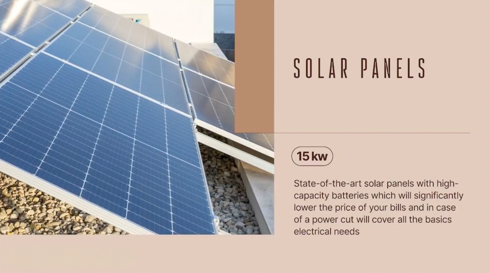 Vue extérieure du système de panneaux solaires de 15 kW de la villa, installés sur gravier pour une haute efficacité énergétique. Vue extérieure du système de panneaux solaires de 15 kW de la villa, installés sur gravier pour une haute efficacité énergétique.