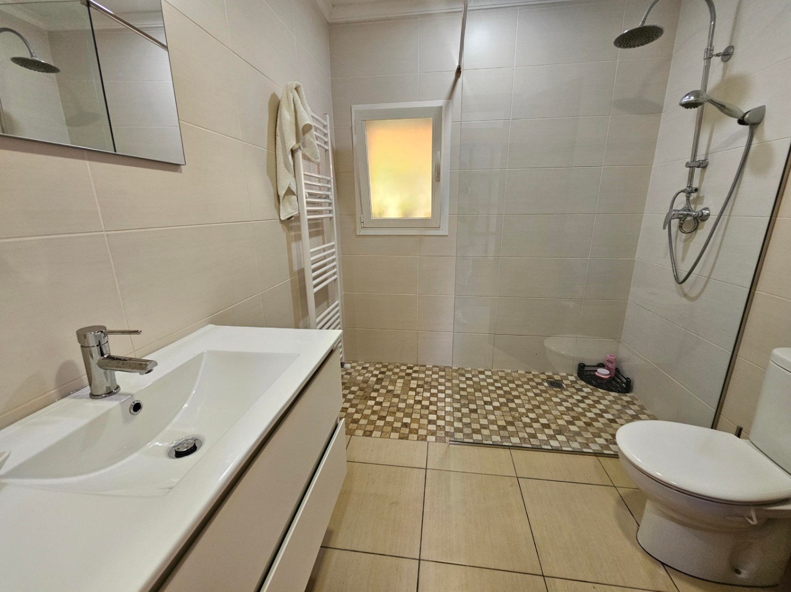 Salle de bains avec douche Salle de bains avec douche