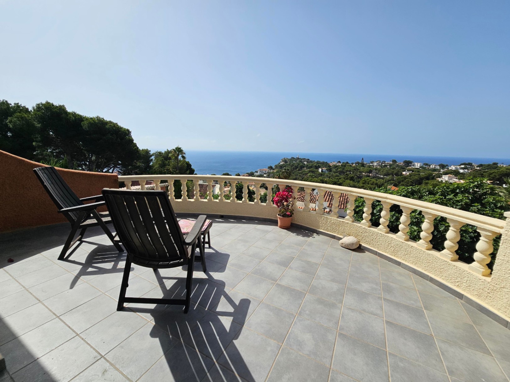 Terrasse avec vue sur la mer Terrasse avec vue sur la mer
