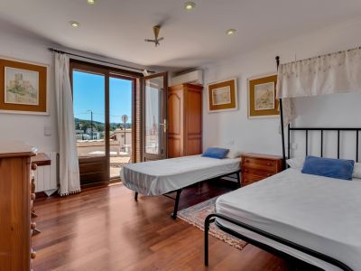 Chambre avec accès à la terrasse