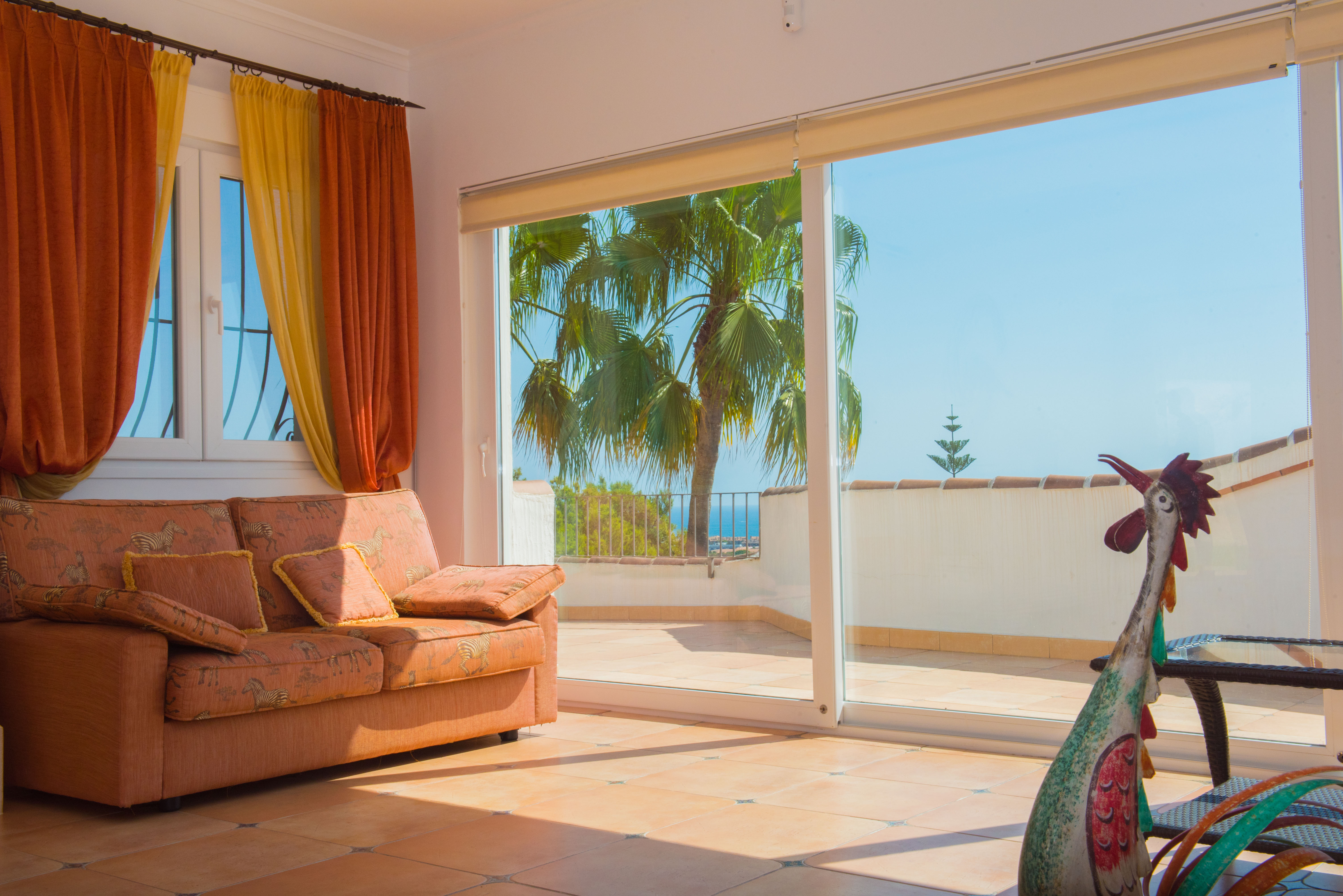 Villa à vendre à Jávea, vue sur la mer et grand terrain