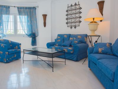 Villa à vendre à Jávea, vue sur la mer et grand terrain