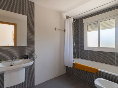Salle de bains complète