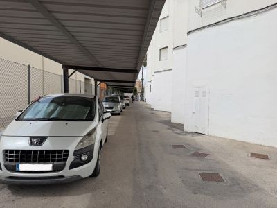 Parking privé couvert