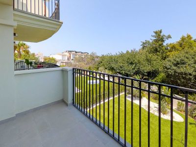 Terrasse avec vue sur le jardin