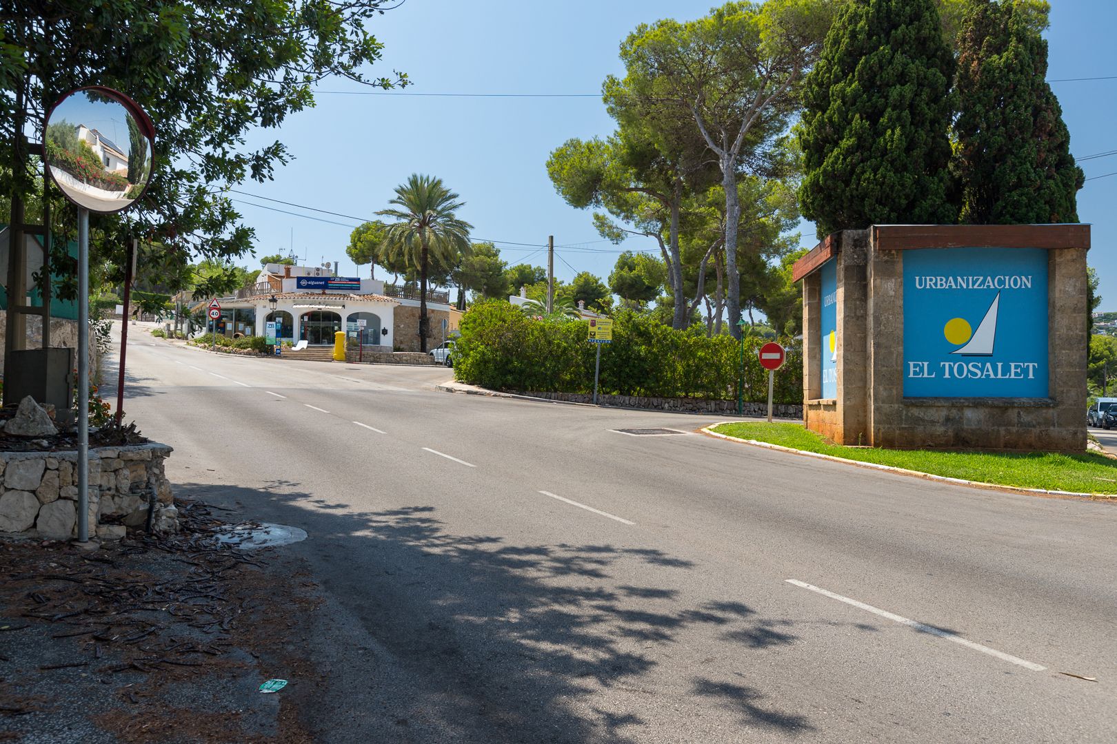 Entrée de l'urbanisation El Tosalet