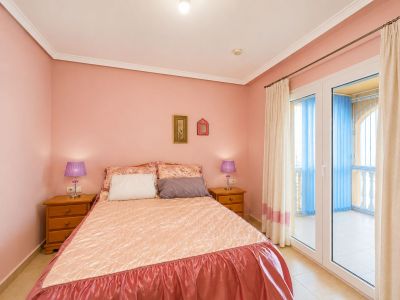Chambre avec accès à la terrasse