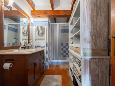 Salle de bain attenante