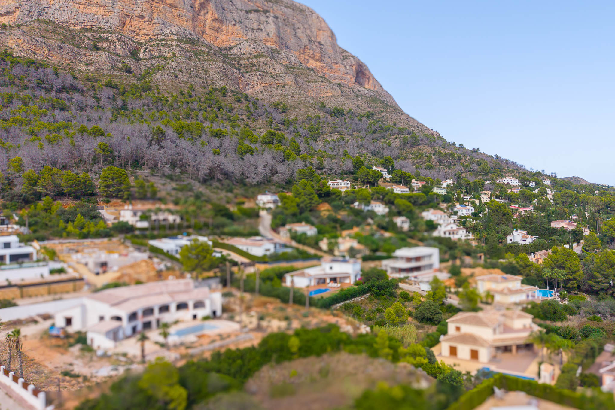 Vue sur le Montgó et environs