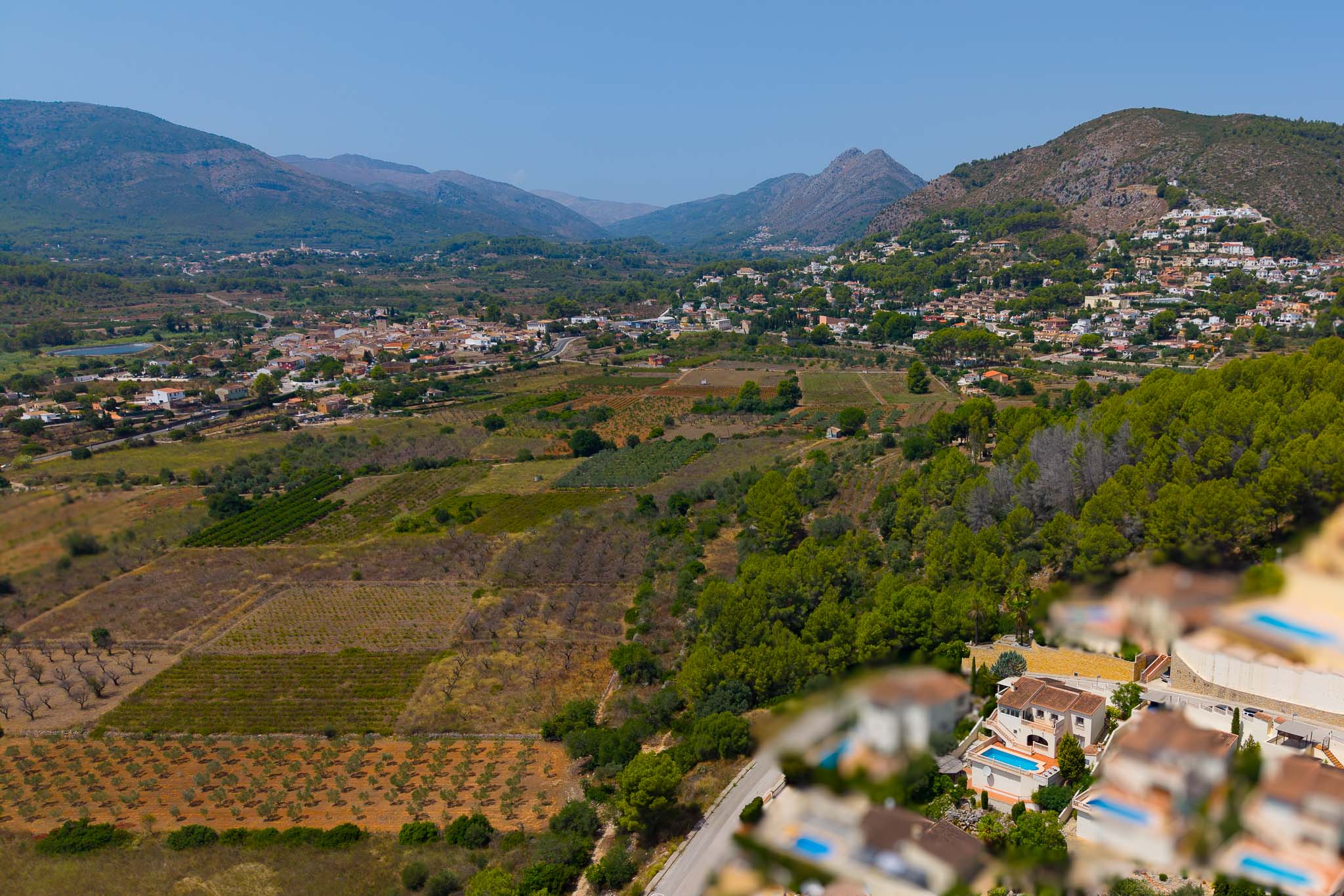 Vue panoramique sur la vallée