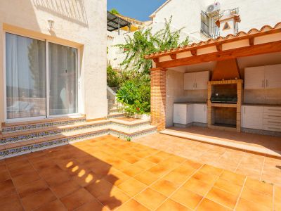 Terrasse avec cuisine d'été