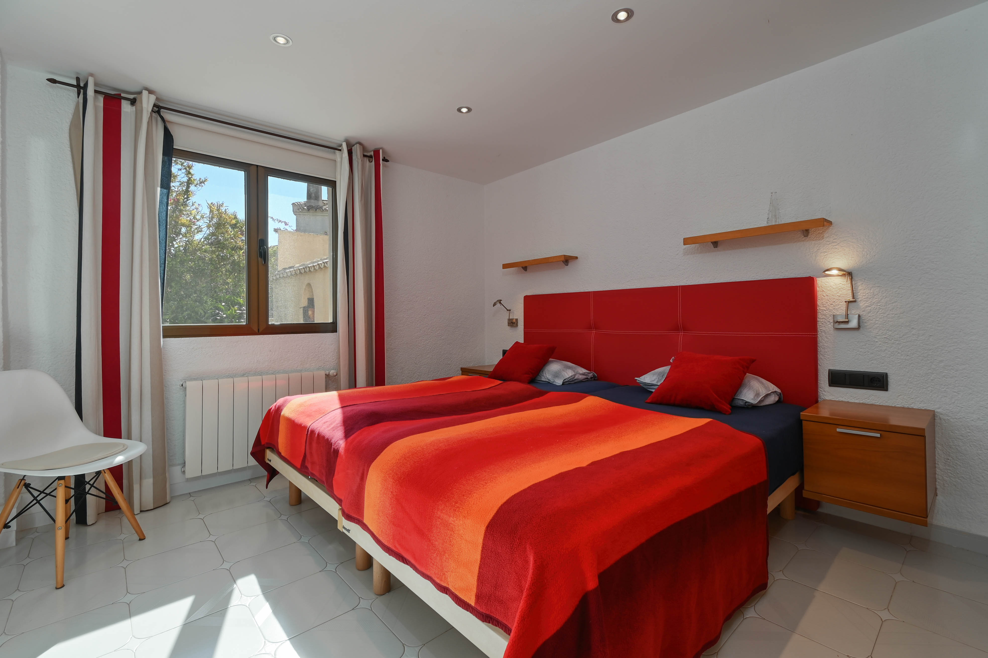 Villa méditerranéenne avec appartement d’invités, piscine et jardin à Jávea Villa méditerranéenne avec appartement d’invités, piscine et jardin à Jávea