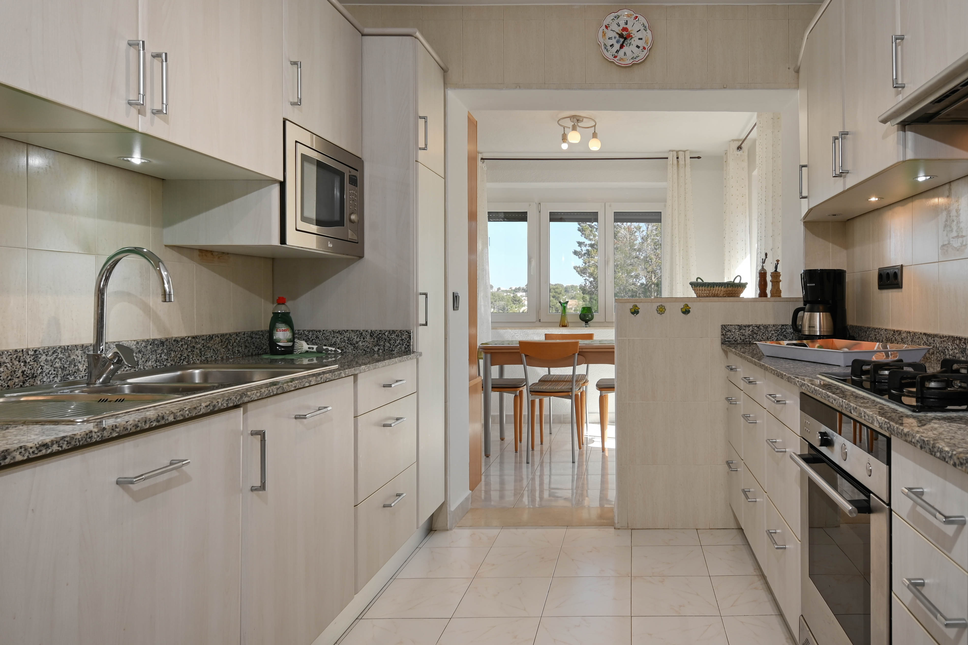 Villa méditerranéenne avec appartement d’invités, piscine et jardin à Jávea Villa méditerranéenne avec appartement d’invités, piscine et jardin à Jávea