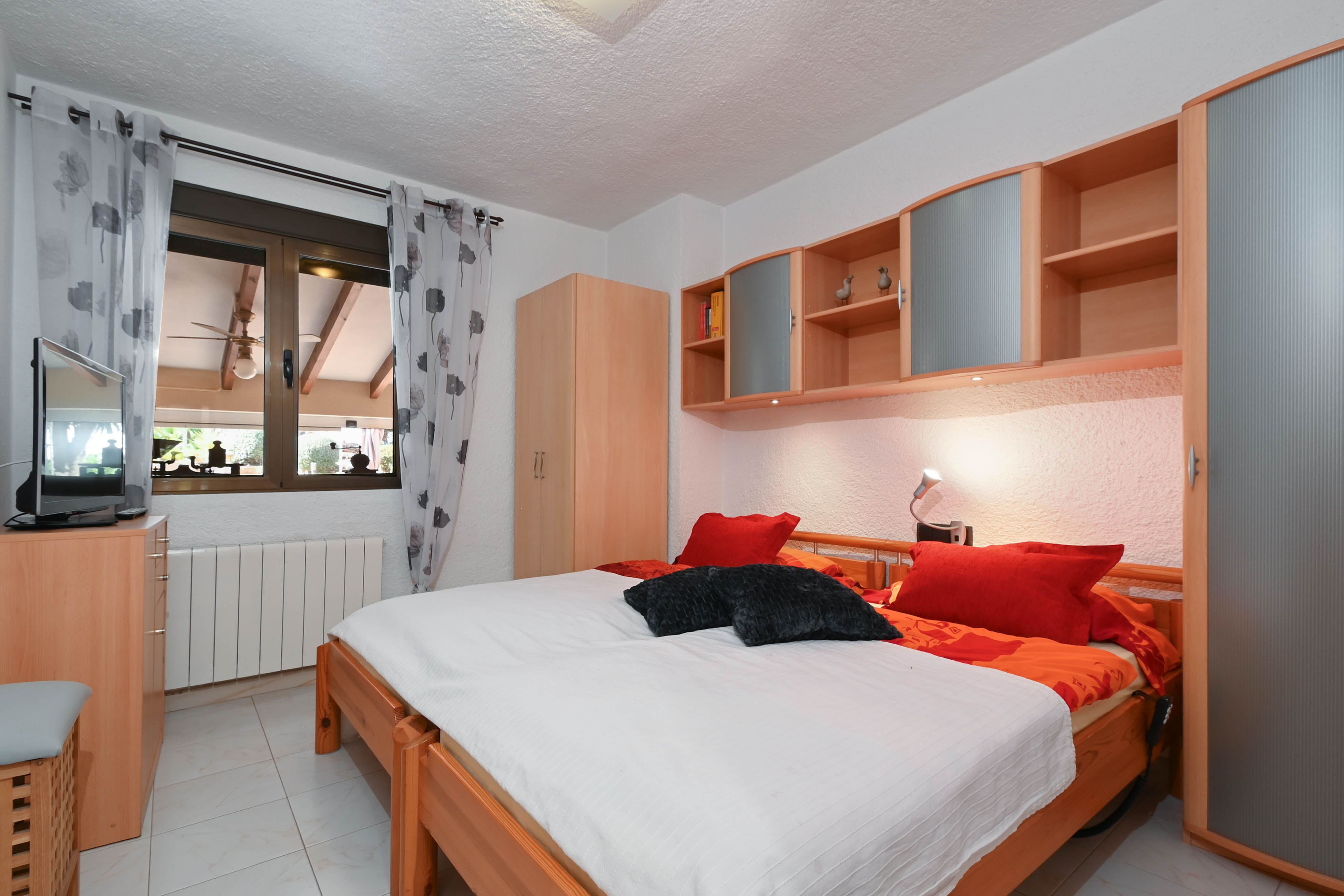 Villa méditerranéenne avec appartement d’invités, piscine et jardin à Jávea Villa méditerranéenne avec appartement d’invités, piscine et jardin à Jávea