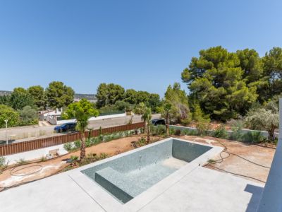 Terrasse et piscine