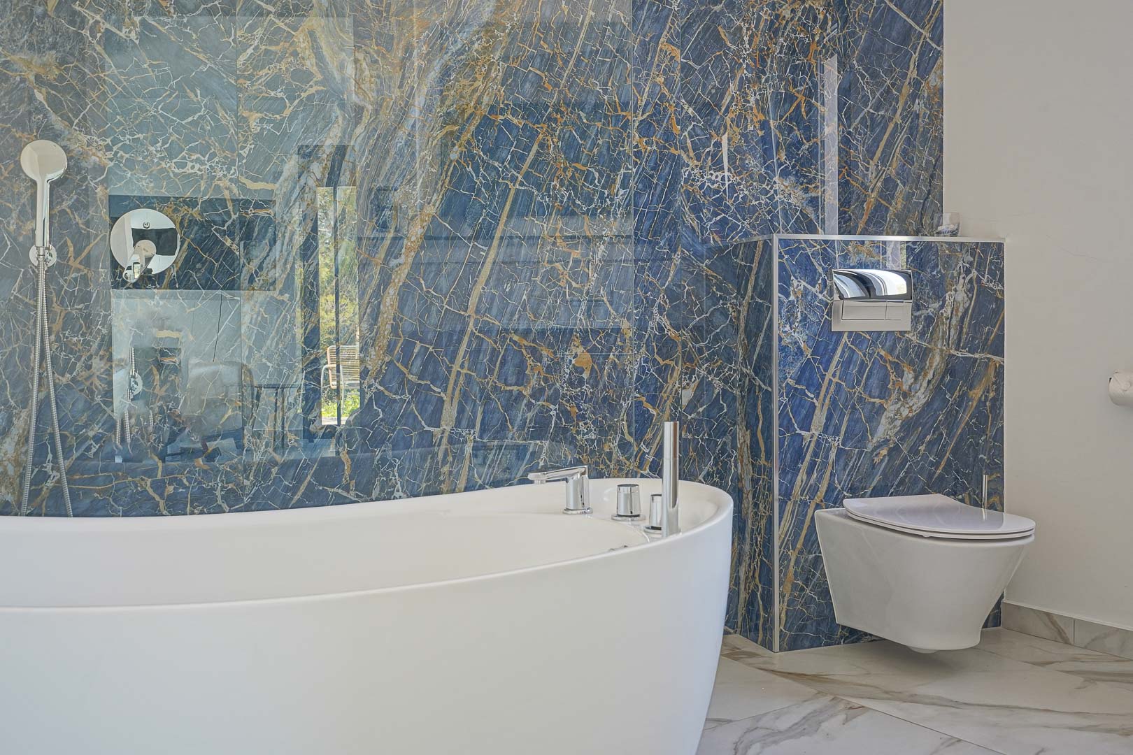 Salle de bains attenante