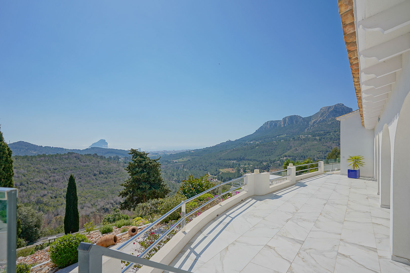 Terrasse avec vue panoramique