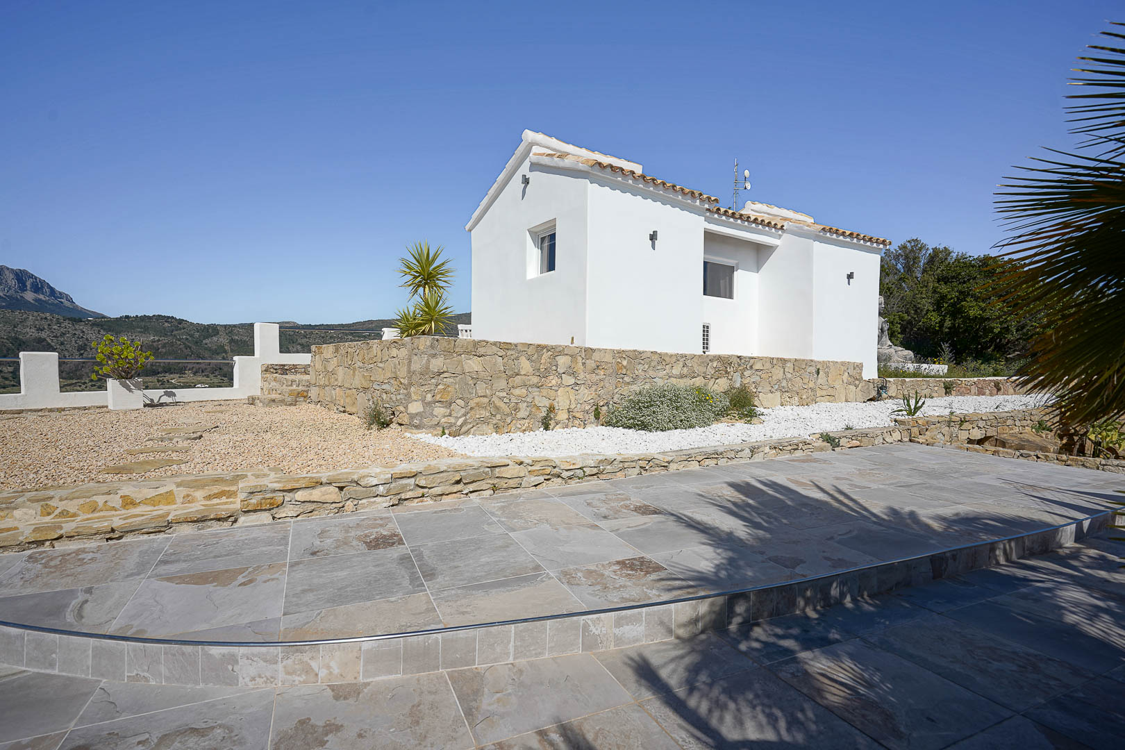 Extérieur de la maison d'invités