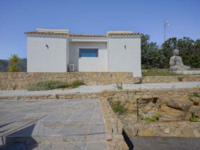 Extérieur de la maison d'amis