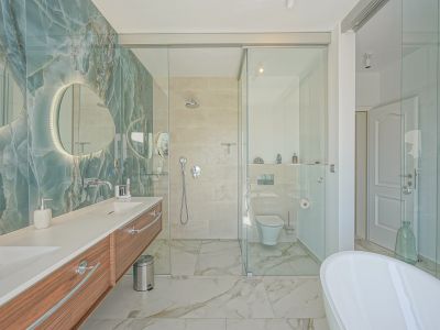 Salle de bains en suite