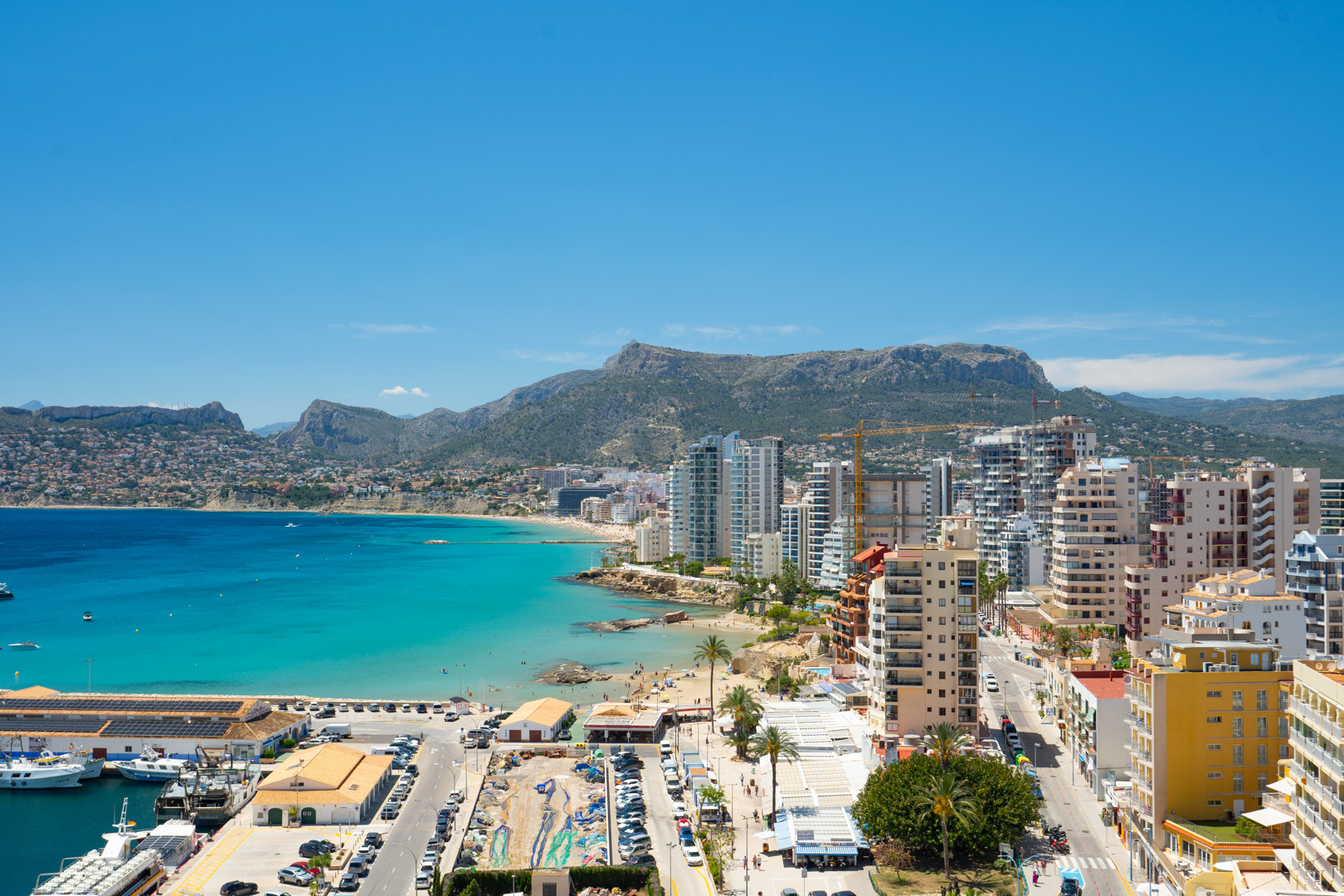 Appartement récent de 3 chambres à vendre à Calpe