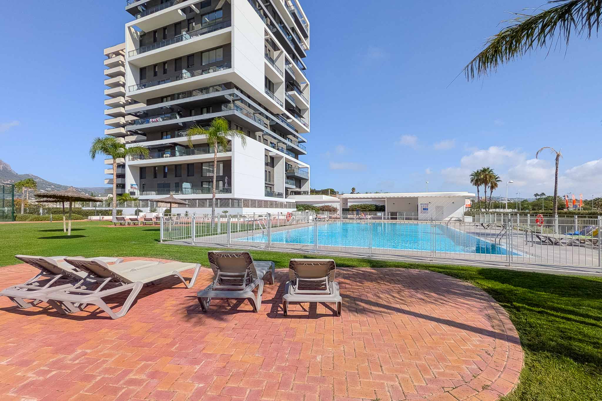 Appartement récent de 3 chambres à vendre à Calpe