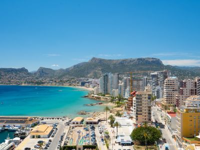 Appartement récent de 3 chambres à vendre à Calpe