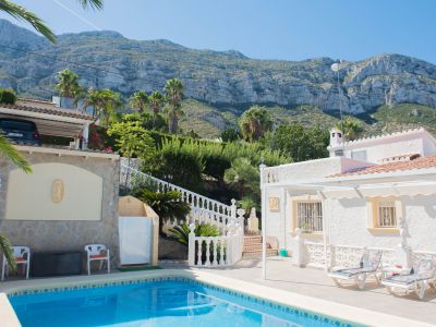 Casa Almar – Charmante villa à vendre à Dénia, Montgó