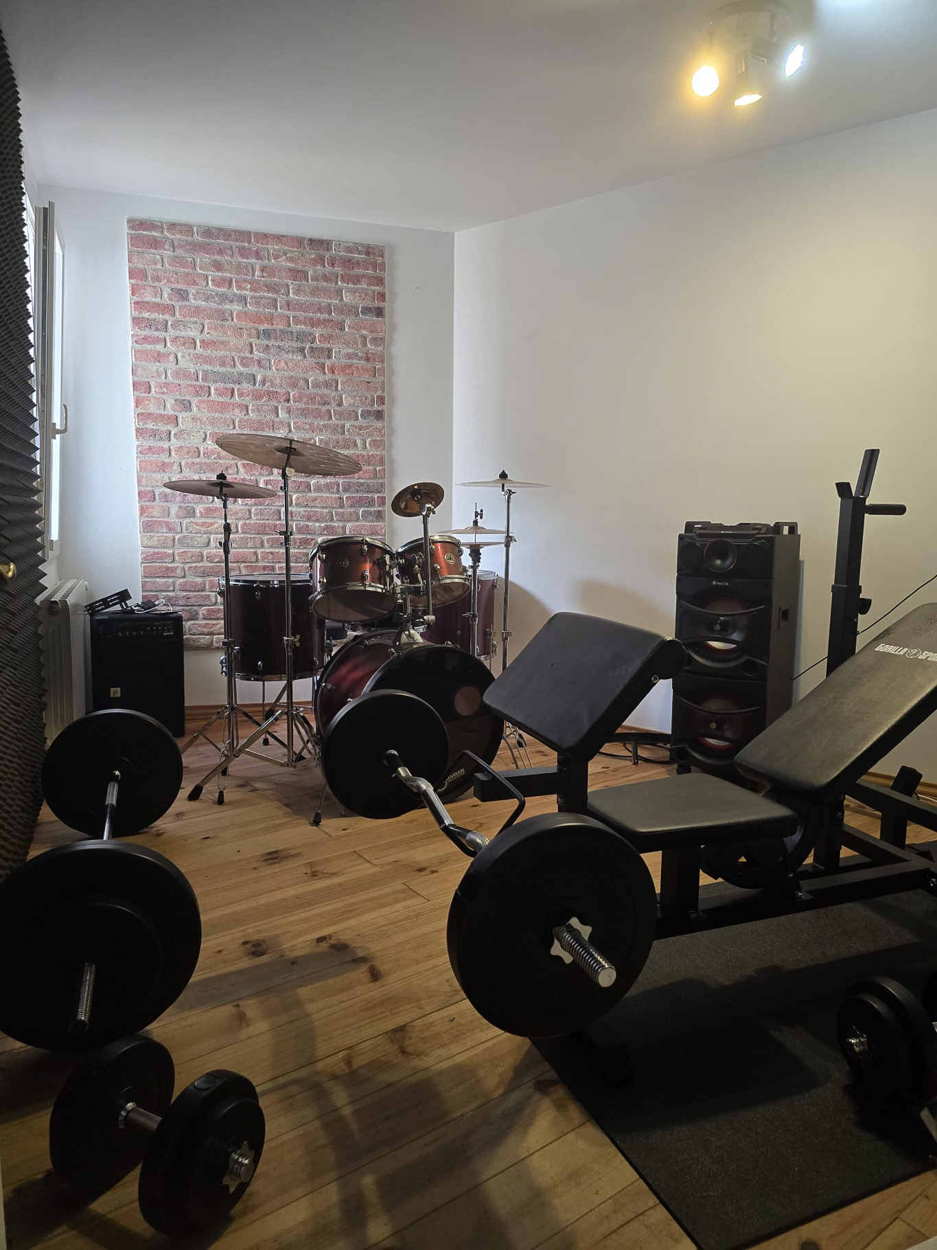 Salle de sport et de musique