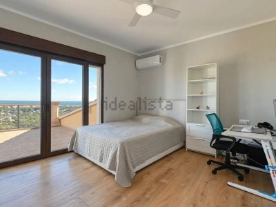 Chambre avec accès terrasse