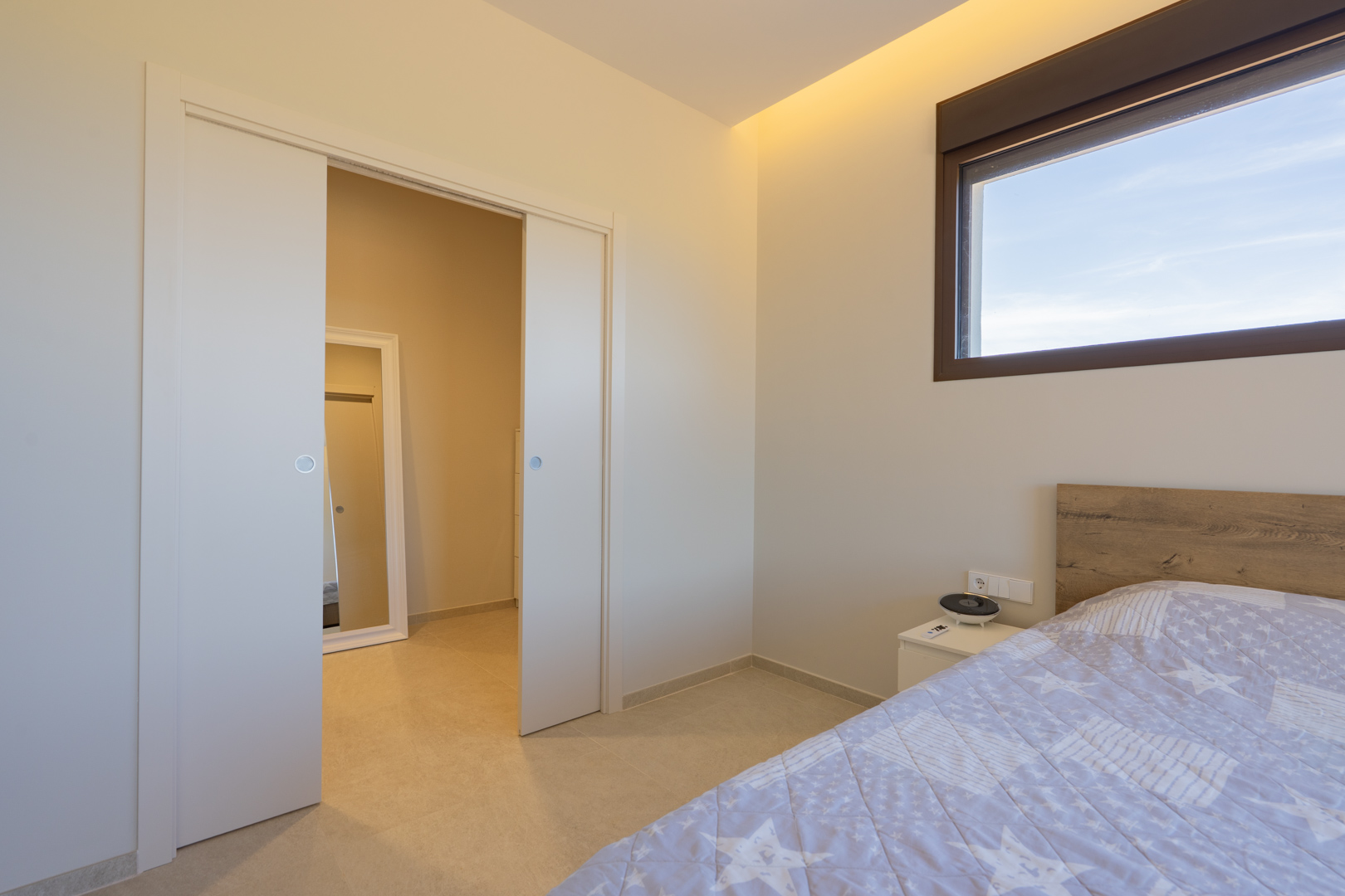 Chambre avec dressing