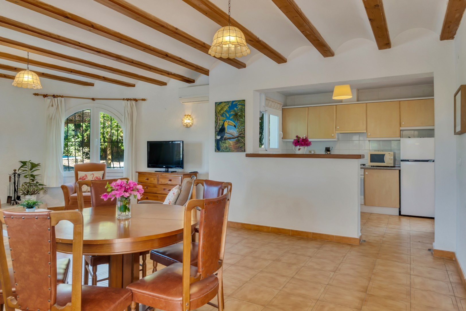 Salon et cuisine ouverte