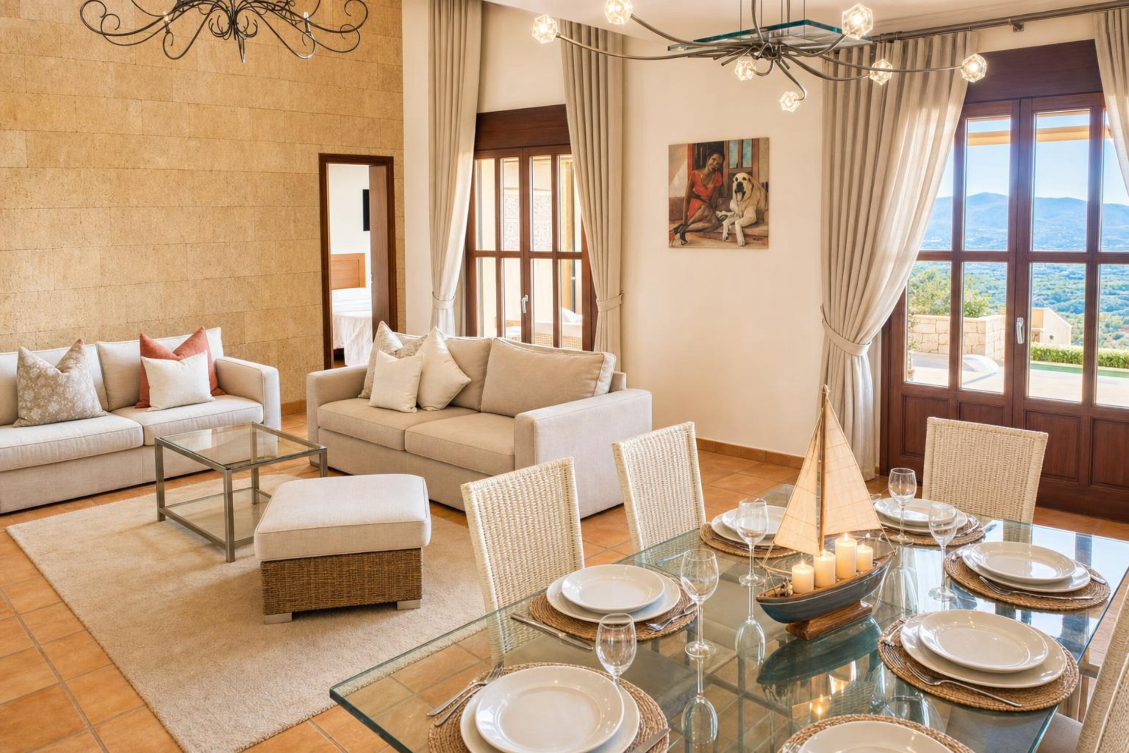 Élégante villa à vendre à Jávea, au pied du Montgó, avec vues spectaculaires