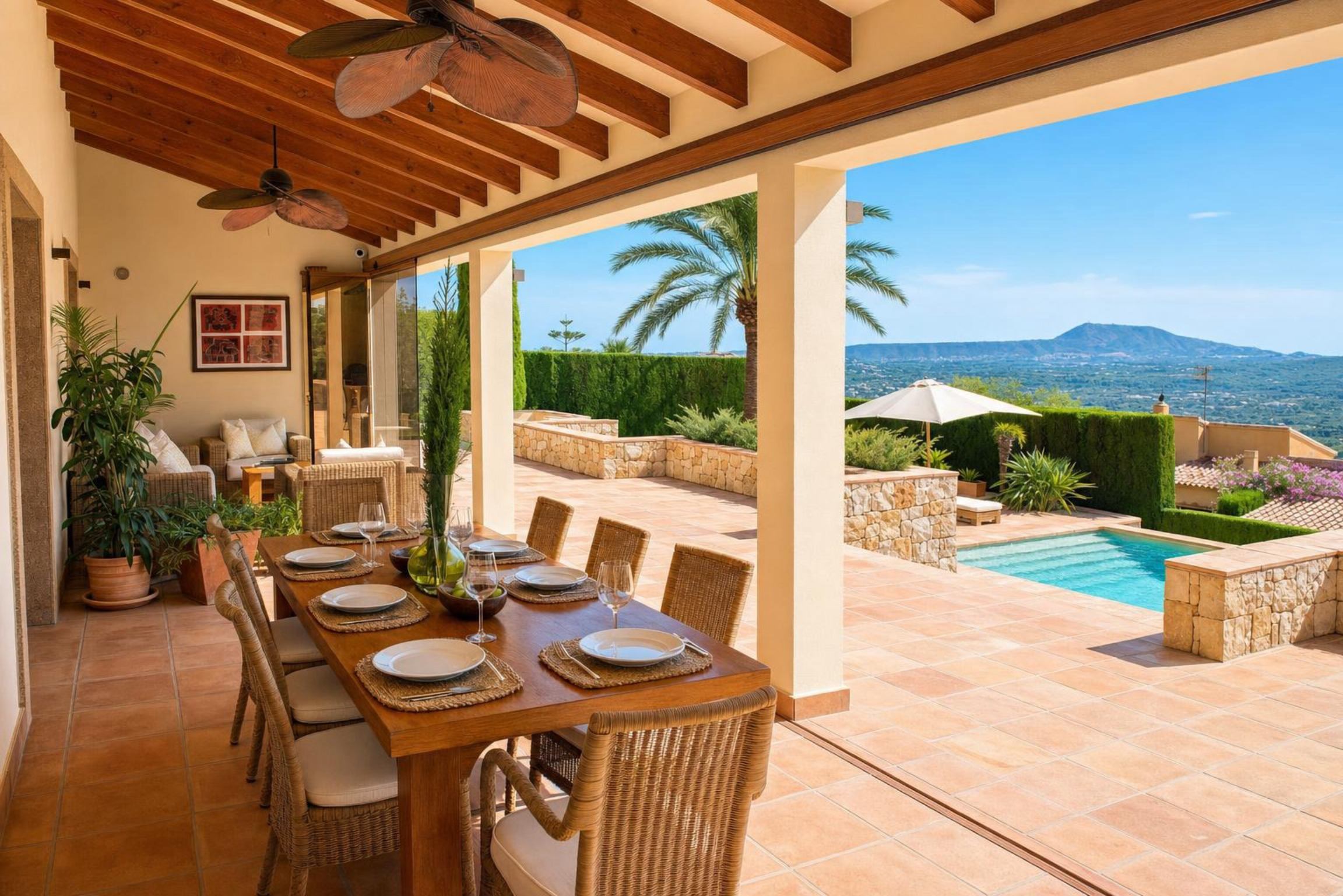 Élégante villa à vendre à Jávea, au pied du Montgó, avec vues spectaculaires