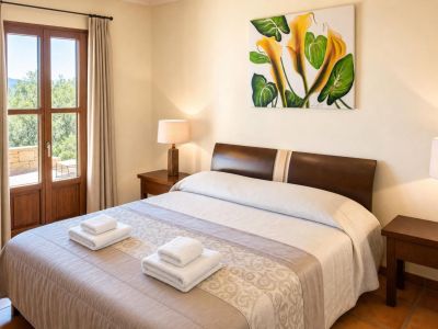 Élégante villa à vendre à Jávea, au pied du Montgó, avec vues spectaculaires
